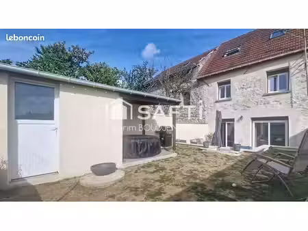 maison 5 pièces 90 m²