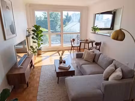 coup de cœur assuré lumineux t3 de 58m² avec balcon  au calme