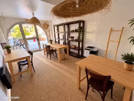 local commercial / local / bureau partagé / coworking – le lavandou – à partir de 50 /jour