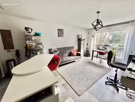 appartement 3 pièces 55 m²