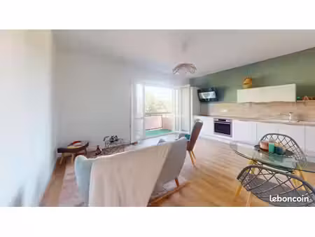 appartement 4 pièces 67 m²