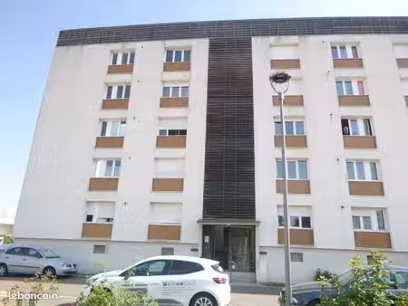 appartement 2 pièces 50 m²