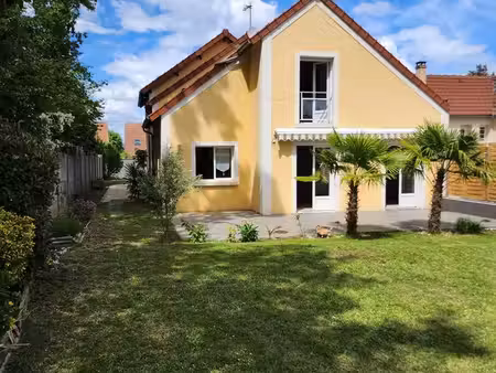 maison individuelle de 168m² sur 622 m² de terrain