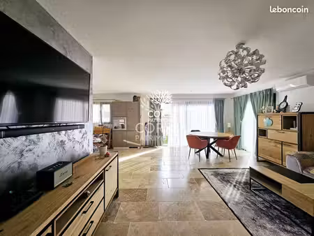 villa 3 pièces 102 m²