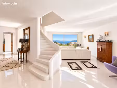 duplex d’exception 140 m² – terrasses & vue mer – l’île-rousse