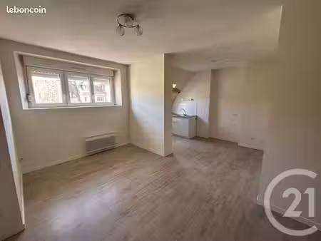 appartement 3 pièces 45 m²