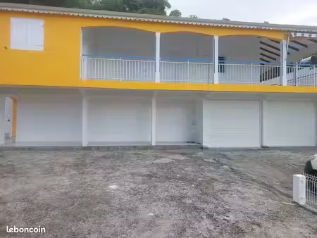 location f3 gosier