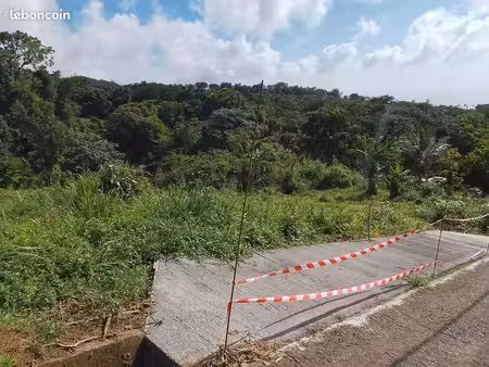 terrain 1 584 m² saint claude