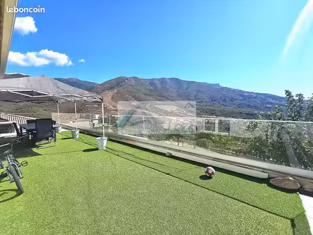 villa 4 pièces 128 m²
