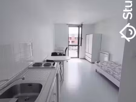 appartement 1 pièce 19 m²