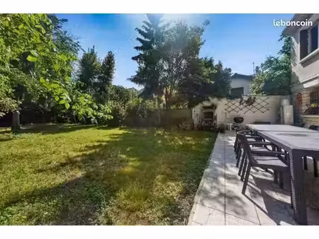 bagnolet / montreuil - maison de 280 m2 avec jardin de 400m2