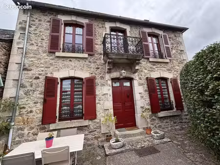 maison 6 pièces 137 m²
