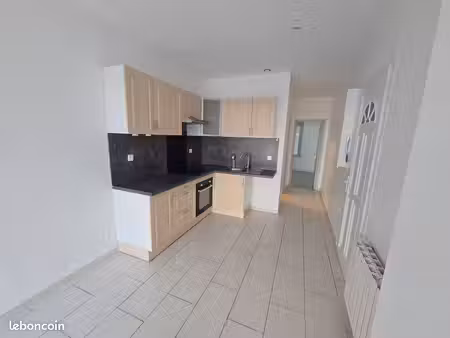 appartement t2 - 35m² - avec terrasse