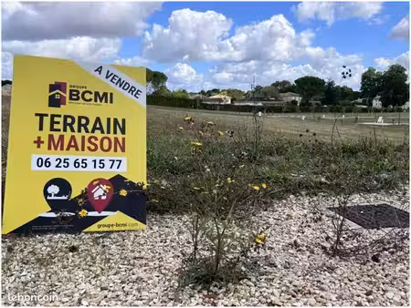 terrain à bâtir de 700 m2 au prix de 46000 à champniers (16)