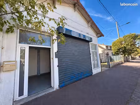 local commercial 86 m²