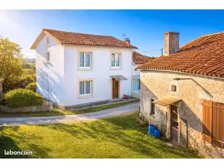 maison 6 pièces 136 m²