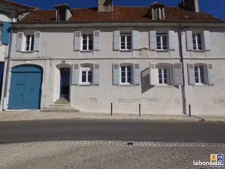 bureaux 95 m² bourges