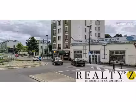 local commercial 60 m²