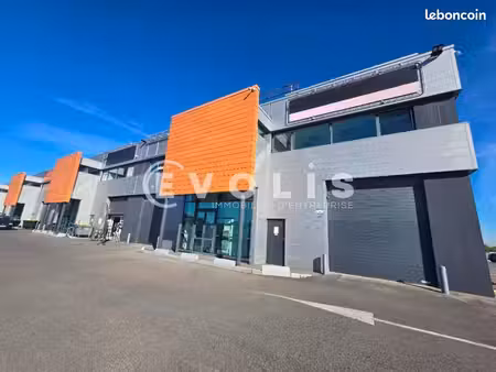 local d'activité 299 m²