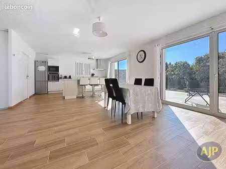 maison 4 pièces 133 m²