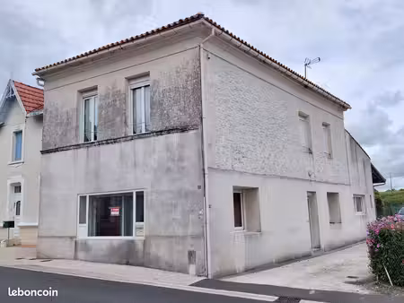maison 5 pièces 148 m²