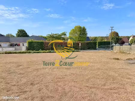 terrain 655 m² saint-éloy-de-gy