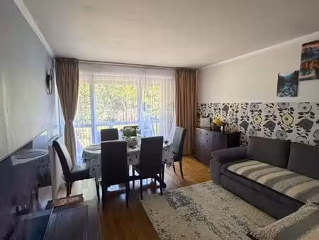 appartement 3 pièces 1 er étage /5