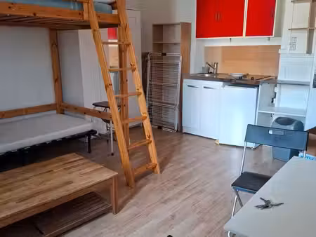 studio choisy-le-roi 21 27m2 /99 500