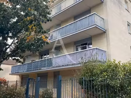 studio 1 pièce 24 m²