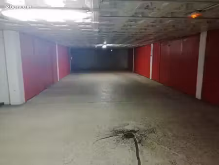 parking sous sol fermé (box)