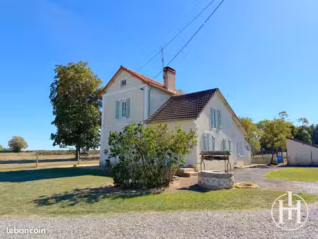 maison 6 pièces 126 m²