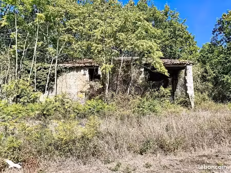 ferme 1 pièce 350 m²