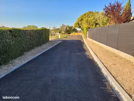 terrain 448 m² saintes