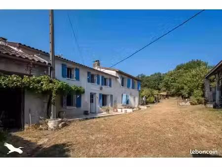 ferme 8 pièces 160 m²