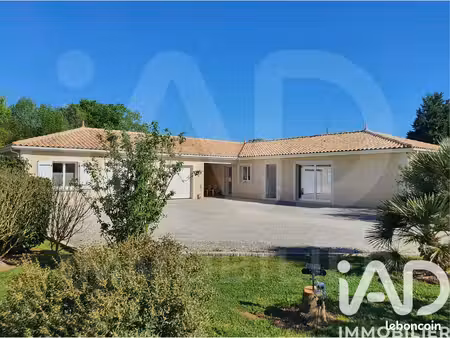 pavillon 6 pièces 151 m²