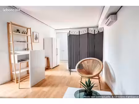 studio 1 pièce 27 m²