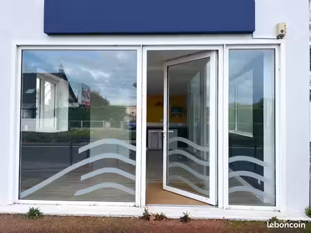 local commercial cabourg