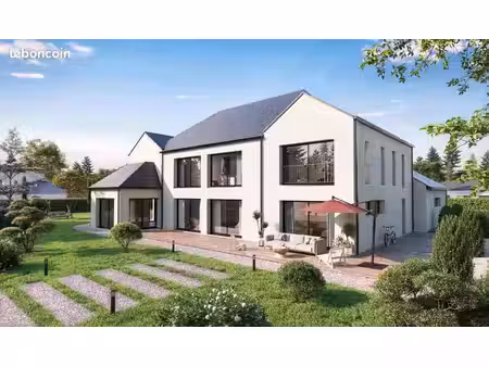 maison 8 pièces 323 m²