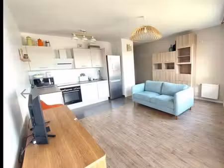 bry-sur-marne – sublime 2 pièces de 46 m² avec terrasse de 17 m²