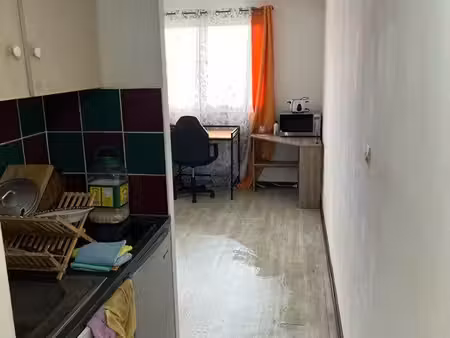 studio meublé 20 94 m² – moufia / sainte-clotilde – 65 000