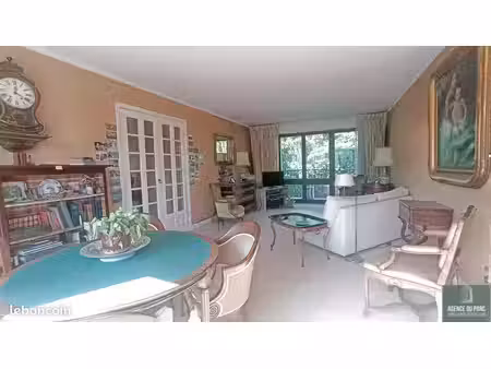 appartement 2 pièces 83 m²