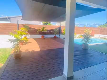 maison 5 pièces 156m2