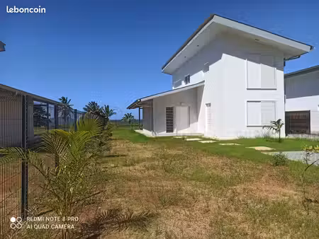 villa 4 pièces 106 m²