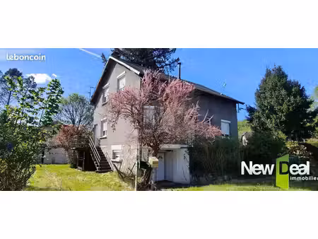 maison 9 pièces 193 m²