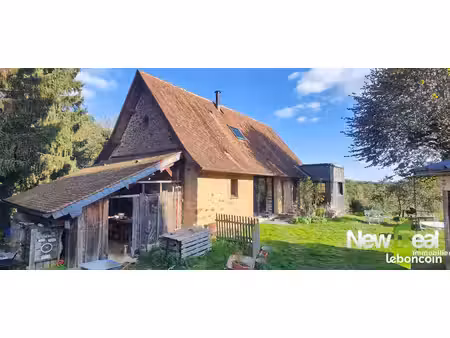 maison 6 pièces 145 m²