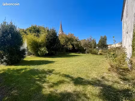 maison 1 pièce 130 m²