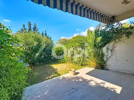 début du cap d’antibes – plage à pied – 2 jardins & terrasse
