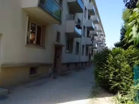 appartement 3 pièces 51 m²