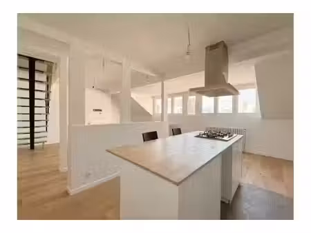 penthouse à louer avec 2 chambres   ixelles (vbe72118)