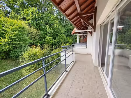 t3 en duplex avec balcon